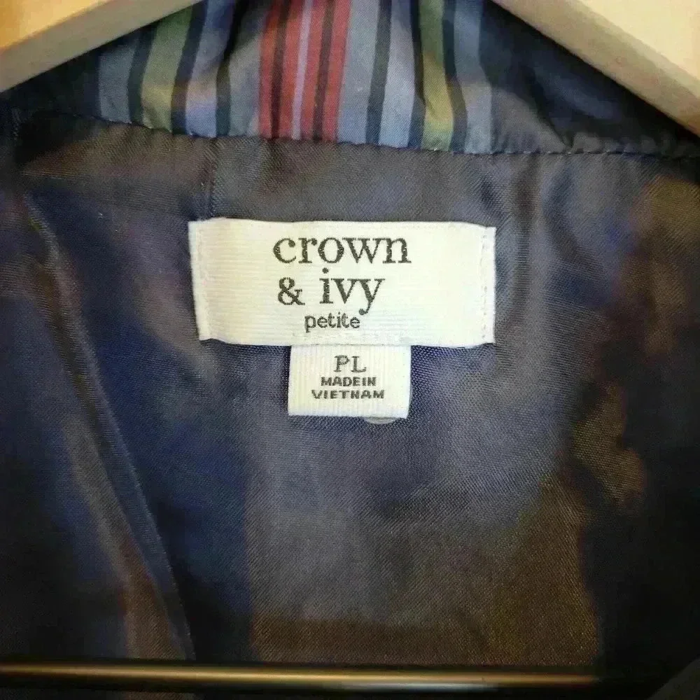 Crown & Ivy Blue Plaid Puffer Vest‎ Adjustable Waist, Size Petite L - Picture 9 of 10